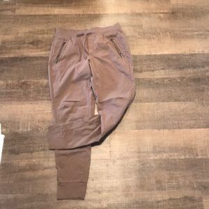 Althleta Trekkie North Jogger